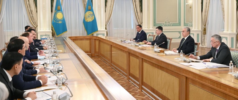 Глава Казахстана провел встречу с представителями агробизнеса