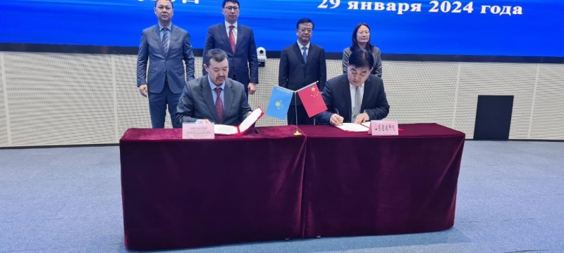 Казахстан и Китай сотрудничают в сфере аграрной науки